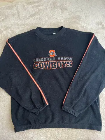 오클라호마 스테이트 카우보이스 블랙 맨투맨