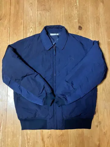 유니클로 JW 앤더슨 패디드 숏 블루종 XL 사이즈