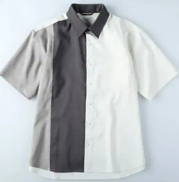 [ PLUS ONE 화이트/그레이 반팔 셔츠 M ]