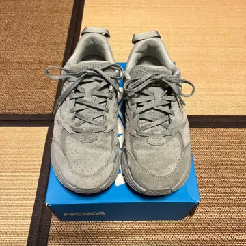 HOKA 클리프톤 스웨이드 clifton 26cm 그레이