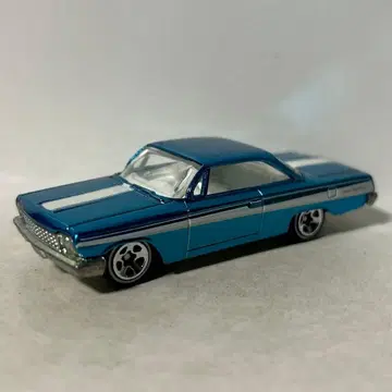 핫휠 Hot Wheels 미니카 1962 쉐비 버블탑