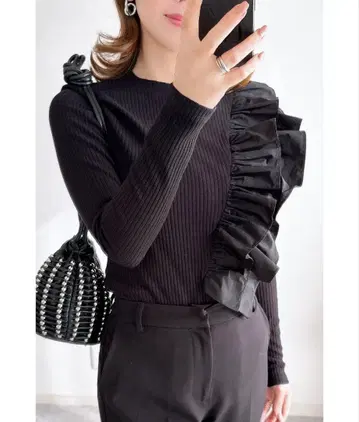 [ ZOZO 한정판 ] 아지메 프릴 리브 상의