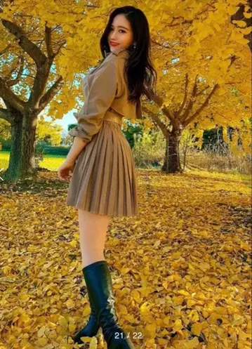 DURAS 백 플리츠 트렌치 원피스