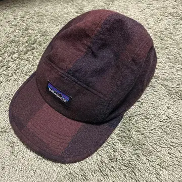 patagonia 제트캡 브라운 계열 체크 무늬