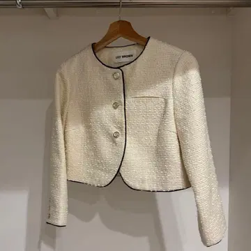 LILY BROWN 아이보리 노카라 자켓