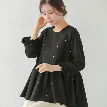 Fitmore 소매 프릴 펄 페플럼 상의 블랙