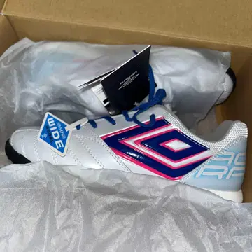 UMBRO/엄브로 풋살화