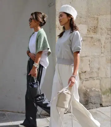 gypsohila puff sleeve sweat