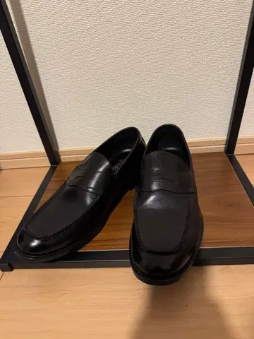 SARABANDE SARABANDE 천연 가죽 코인 로퍼 미사용품