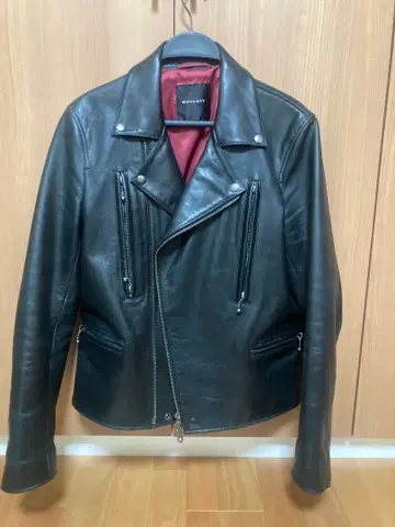 블랙 가죽 자켓 라이더스