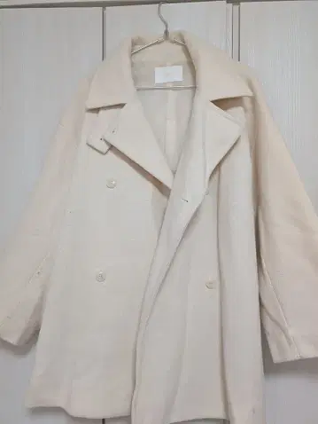 Chico 아이보리 피 코트