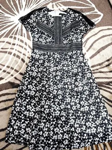 [ 시착만 한 상품 ] 바나나리퍼블릭 쉬폰 레이스 원피스 M