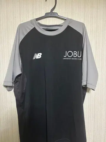 뉴발란스 JOBU 대학 역전 셔츠