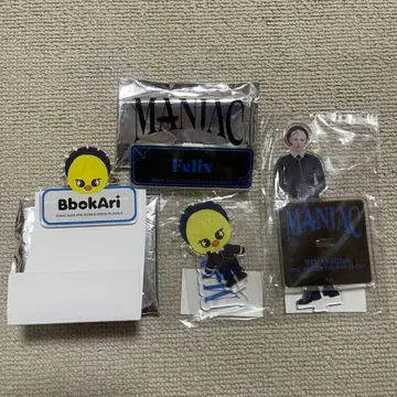 straykids 스키즈 maniac 네임 배지 아크릴 스탠드 필릭스