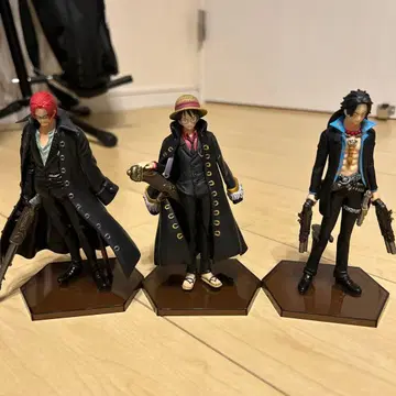 원피스 피규어 루피 에이스 샹크스 3체 세트