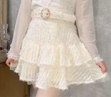 페더 티어드 미니 스커트