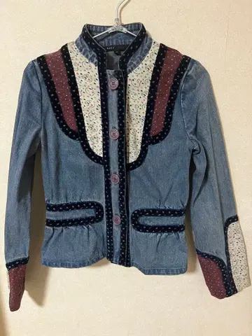 마크 제이콥스 데님 자켓 사이즈 4