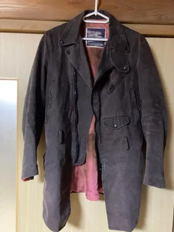 뷰티 비스트 HYDE 착용 모델 라이더 스코트