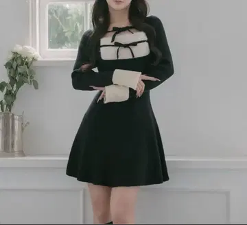 Darich 다리치 리본 퍼 플레어 니트 미니 원피스 free