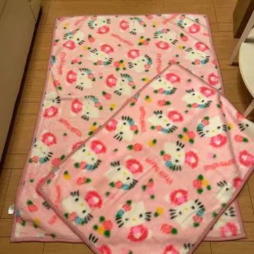 헬로키티 플리스 담요 2장 세트 핑크