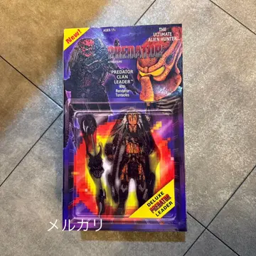NECA 네카 클랜 리더 프레데터 피규어