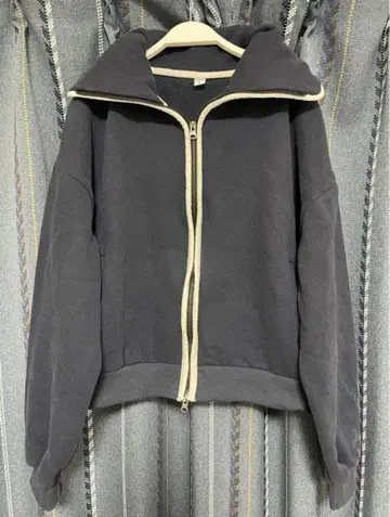 빈티지 구제 의류 하이넥 스탠드 카라 자켓 네이비 컬러 맨투맨 후드티