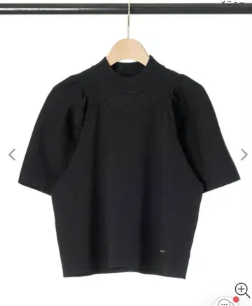 TRECODE 퍼프 슬리브 블랙 반팔 니트