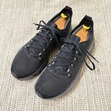 온 클라우드서퍼 맥스 와이드 26.5cm