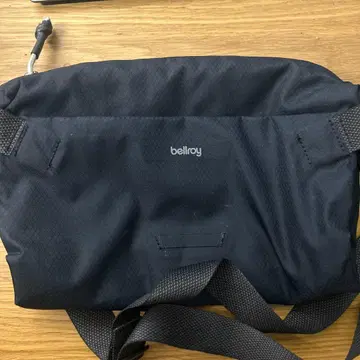 Bellroy Lite Sling 경량 크로스 바디백 7L (블랙)