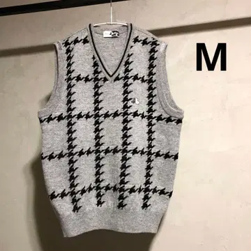 새상품급 BLACK & WHITE 일본제 울 하운드투스 V넥 니트 베스트