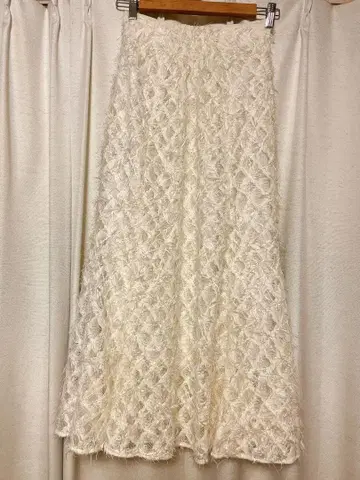 미사용 새상품 스나이델 레이스 자카드 스커트