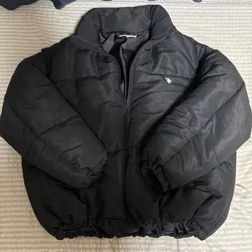 U.S. Polo Assn. 블랙 다운 자켓 L 사이즈