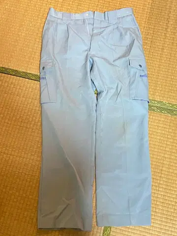 라이트 블루 카고 팬츠