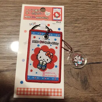 페코 Peko 헬로키티 Hello Kitty 레피아 직조 키링