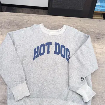 TACOMA FUJI RECORDS HOT DOG 그레이 맨투맨