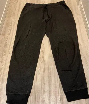 patagonia 다크 그레이 스웨트 팬츠