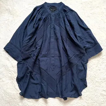 [ 새상품급 ] <Pheeta> Eliza 핀턱 블라우스 네이비