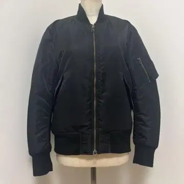 아메리칸 러그 블랙 MA-1 플라이트 자켓 M 사이즈