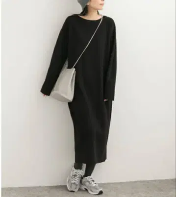 [택 포함 새상품] 24AW 밀라노 리브 보트넥 원피스