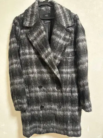 AZUL 더블 브레스트 체크 코트