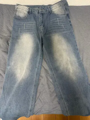 라이트 블루 스트레이트 데님 팬츠