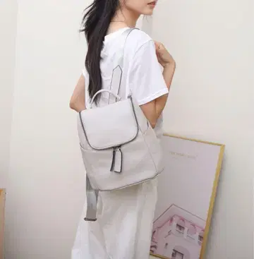 캐주얼 플랩 백팩