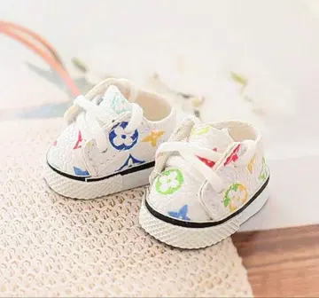 러브브 스니커즈