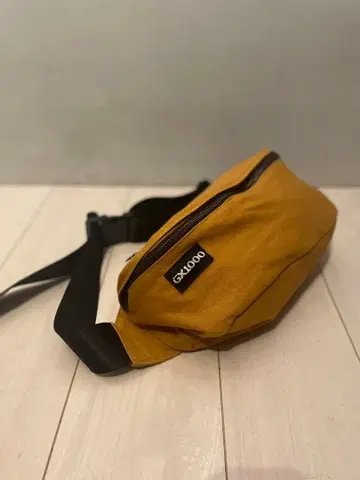 GX1000 웨스트 파우치 바디백