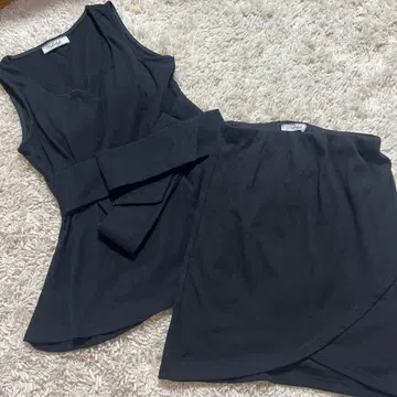 delyle noir 리본 셋업 타이트 스커트