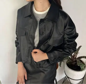 페이크 레더 자켓 NICE CLAUP 블랙 숏 기장 겉옷