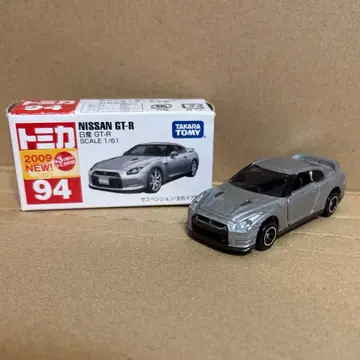 토미카 94 닛산 GT-R SCALE 1/61 1대 박스 포함