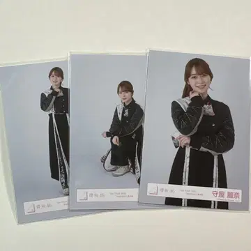 사쿠라자카 모리야 레이나 브로마이드 Addiction 블랙 의상