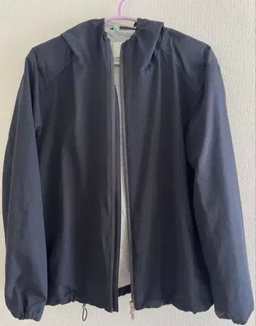 TOMORROWLAND 네이비 후드티