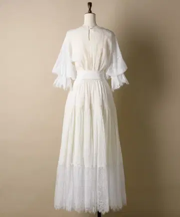 LA BELLE ETUDE 레이스 절개 드레스 원피스